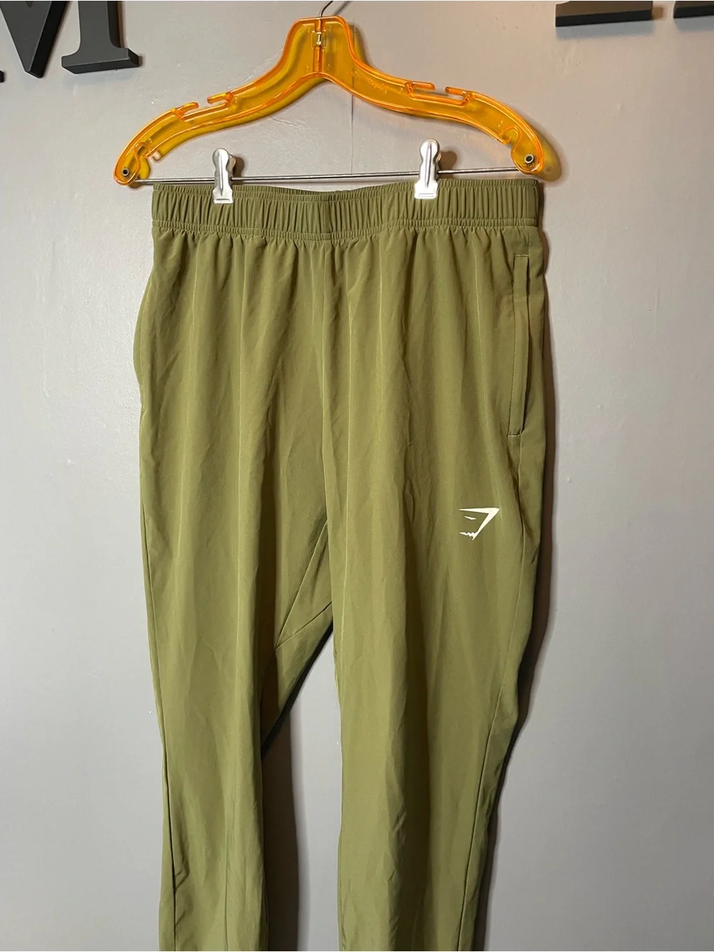 GynShark Olive Green Women's performance Joggers zipper detail size medium‎